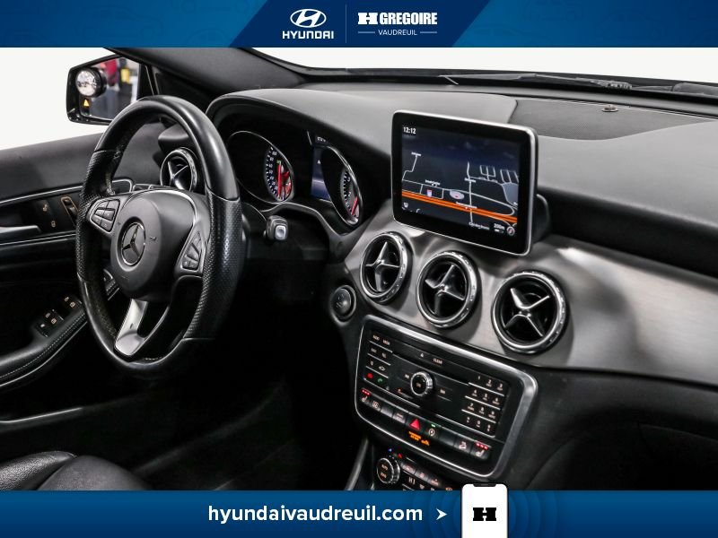 2016 Mercedes Benz GLA Black Saint-Eustache - photo #31