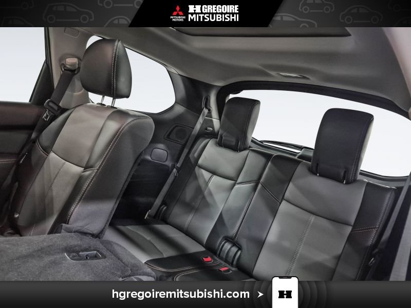 2020 Nissan Pathfinder Black Blainville - photo #31