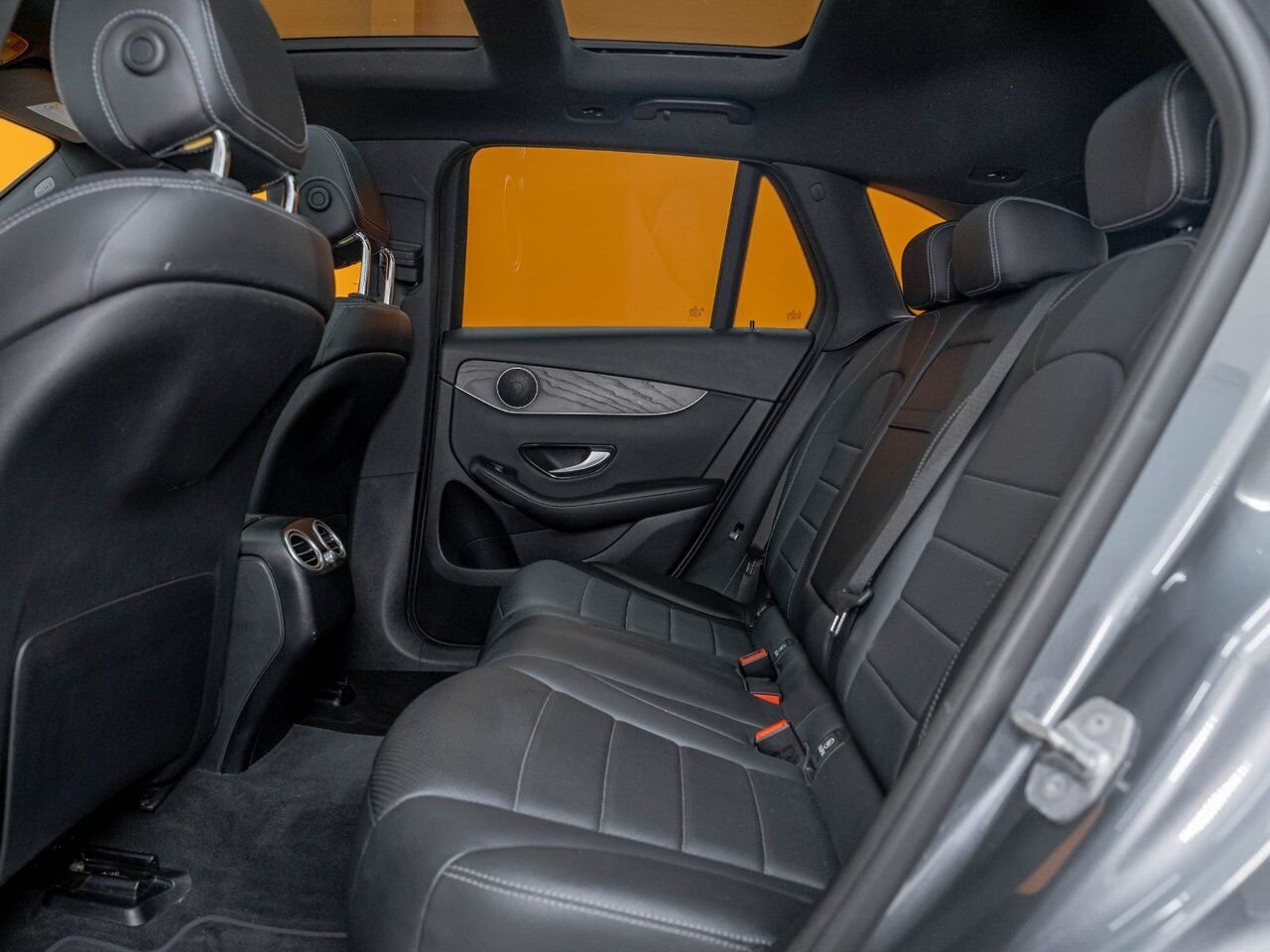 Mercedes-Benz GLC 300 4MATIC *TOIT* NAV CUIR SIÈGES CHAUFF 2018 Gris Saint-Jérôme - photo #26