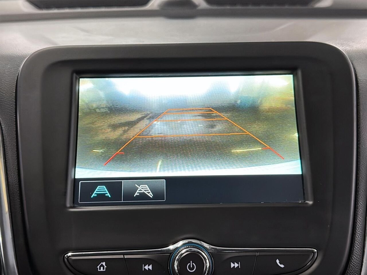 2018 Chevrolet Equinox LS White Saint-Hyacinthe - photo #15