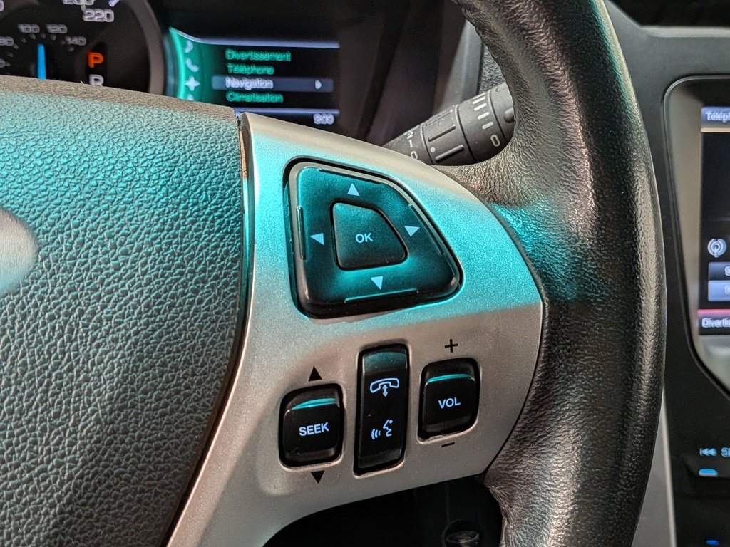 2013 Ford Explorer 4WD 4dr XLT White Val-David - photo #16