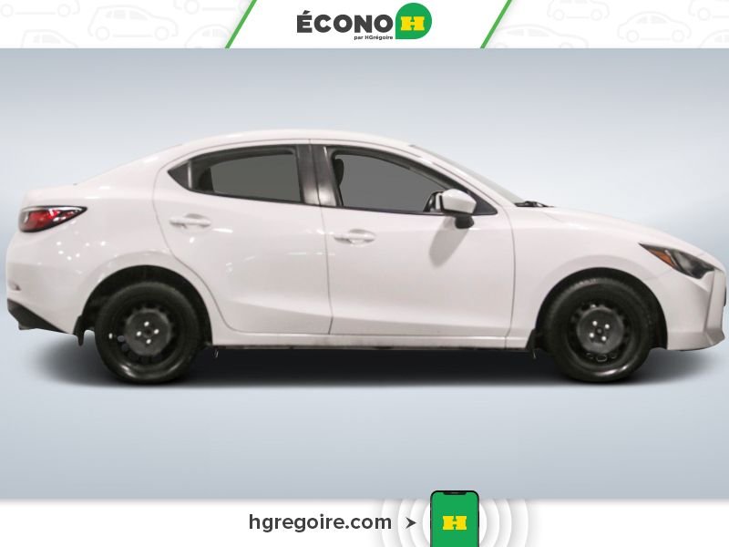 Toyota Yaris 2018 Blanc Blainville - photo #8