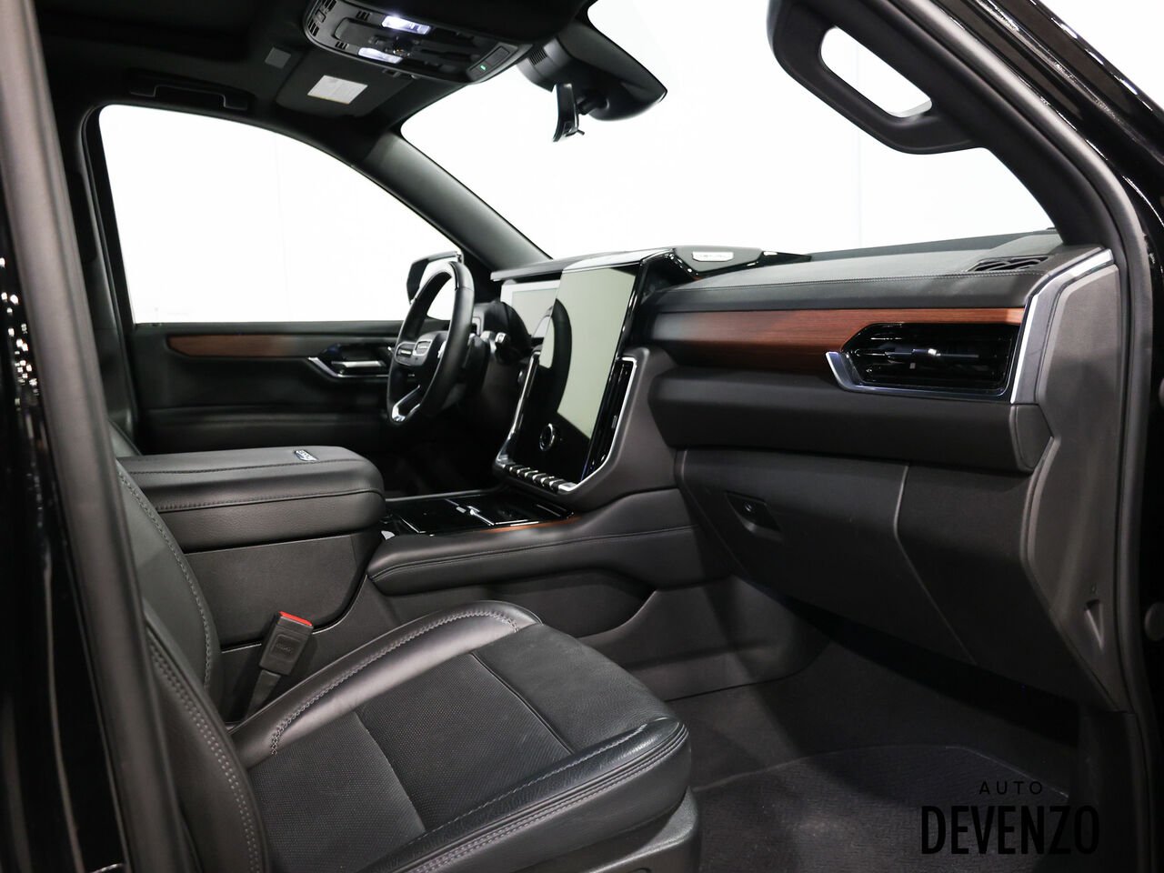 2025 GMC Yukon Black Saint-Eustache - photo #10