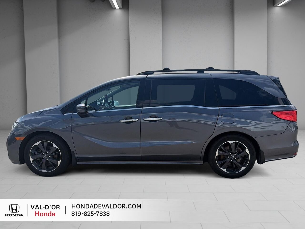 2023 Honda Odyssey TOURING TOUT ÉQUIPÉ GARANTIE PROLONGÉE Grey Val-d'Or - photo #4