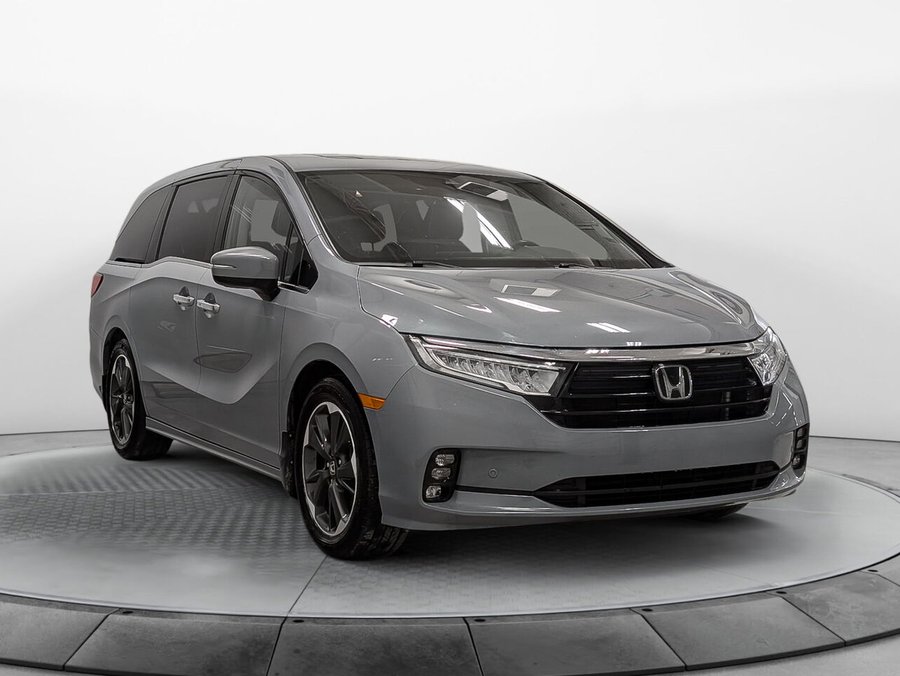 Honda ODYSSEY Touring 8 Places DVD Sièges ventilés et Chauffants 2023 Gris