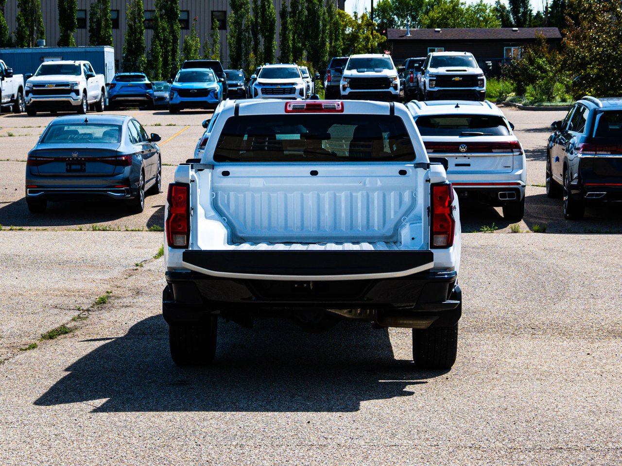 2024 Chevrolet Colorado 4WD Crew Cab WT White Sherwood Park - photo #14
