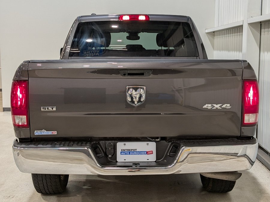 Ram 1500 Classic 2023 2023 Gris