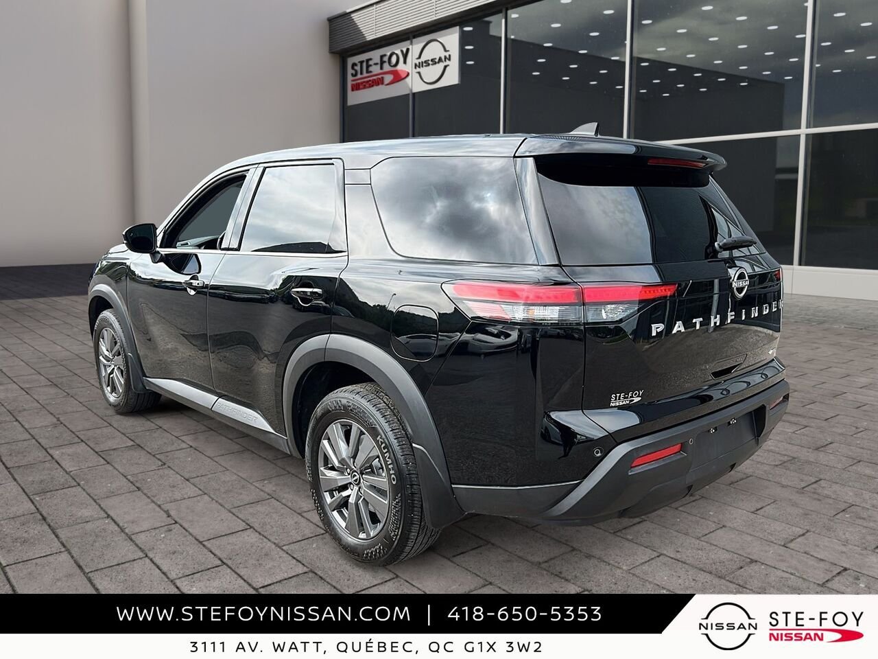 Nissan Pathfinder S 2024 Noir Ste-Foy - photo #3