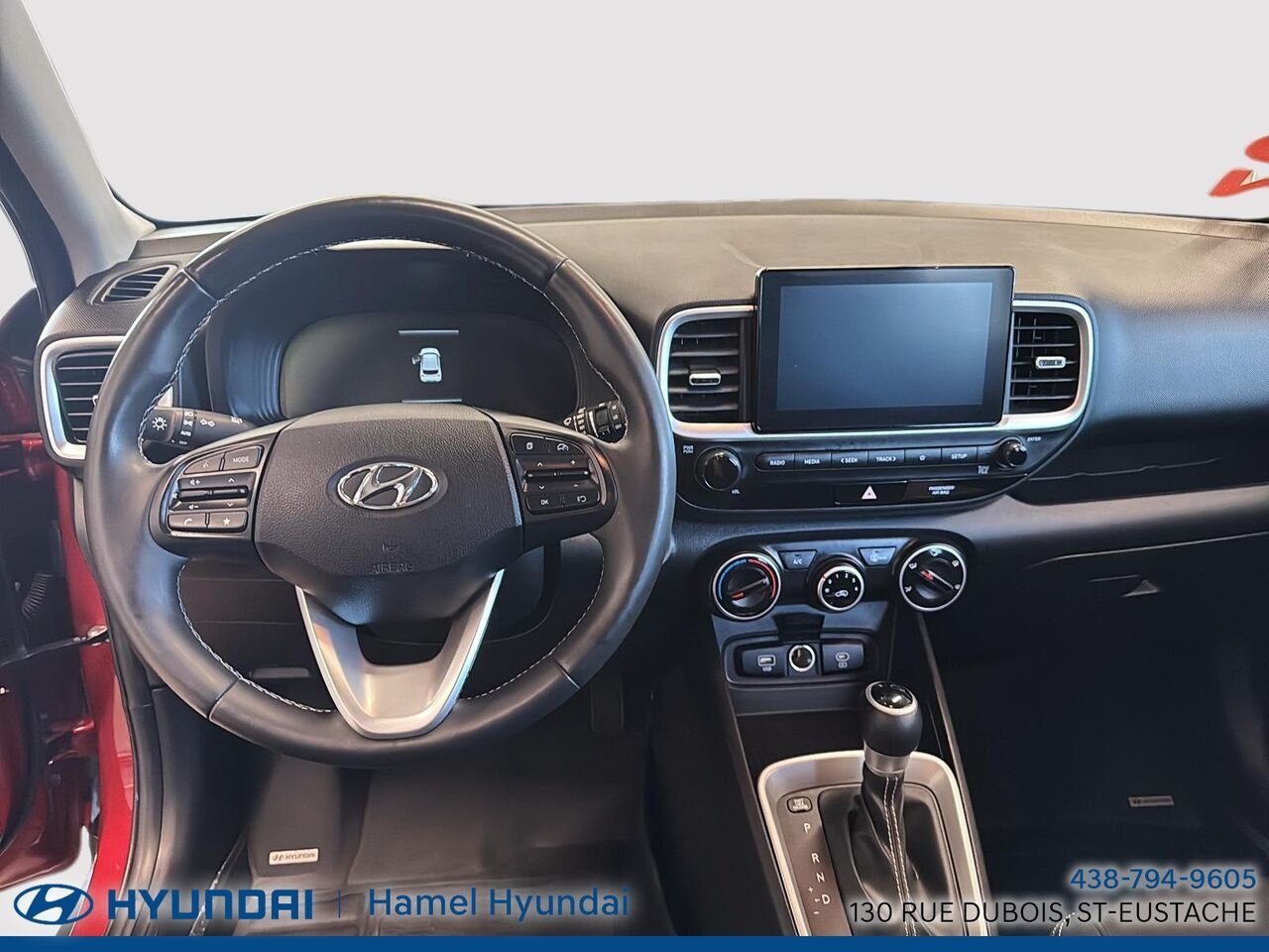 Hyundai Venue 2023 Rouge Saint-Eustache - photo #13