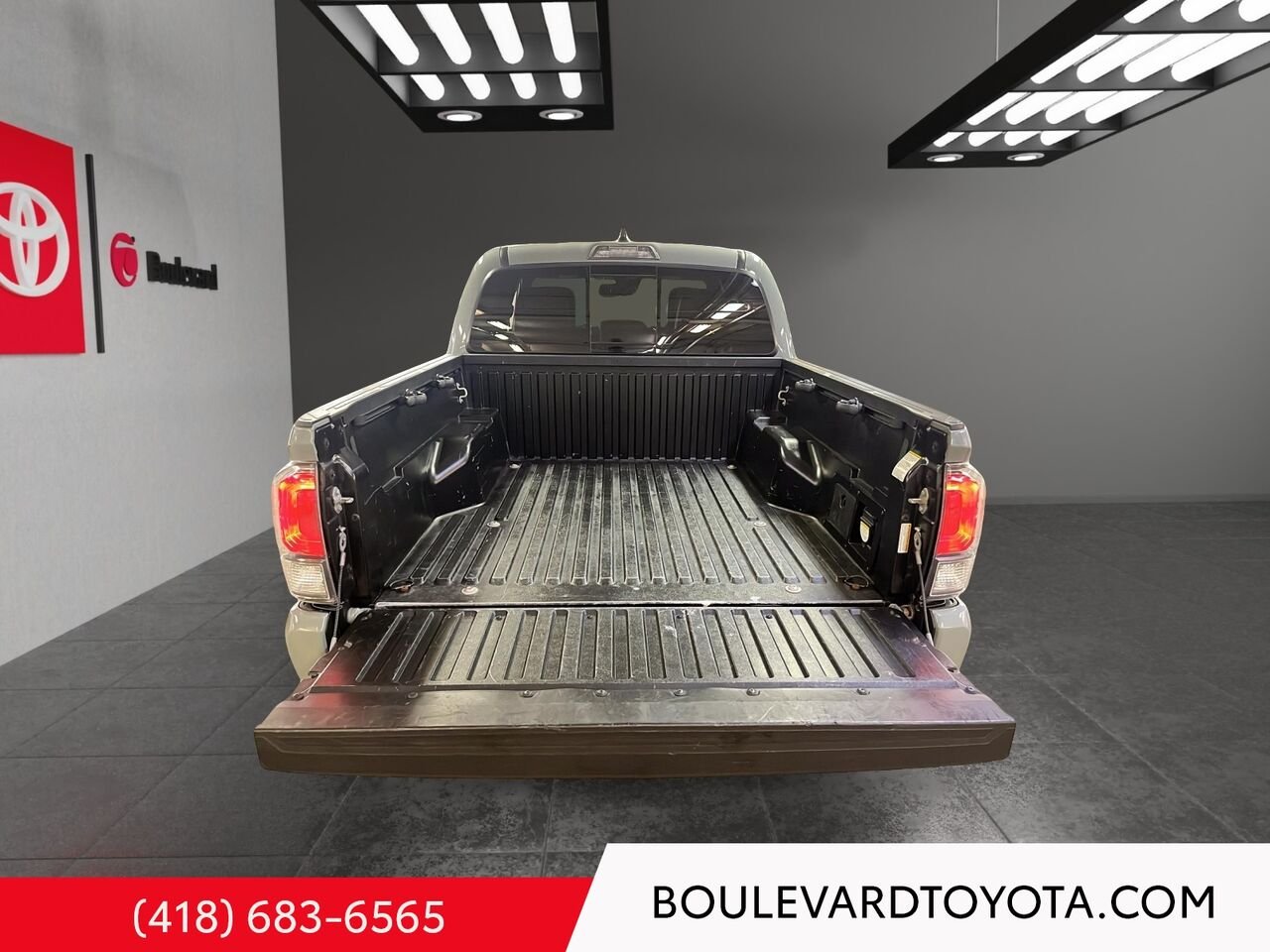 Toyota Tacoma 531844-33 | TRD OFFROAD DOUBLE CAB 4x4 2023 Vert Québec - photo #20