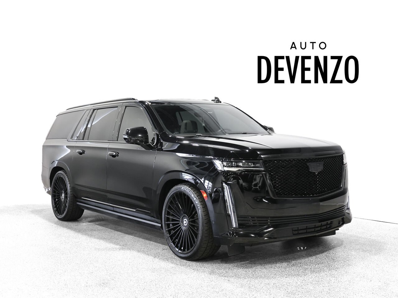 Cadillac Escalade ESV 2023 Noir Saint-Eustache - photo #0