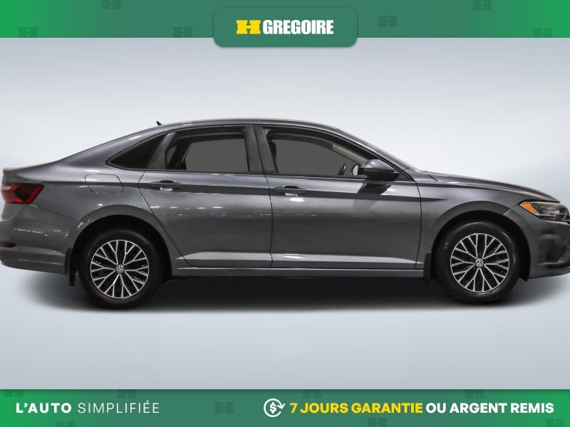 Volkswagen Jetta 729454 | Comfortline AUTO A/C GR ELECT MAGS CAM RECUL BLUET 2021 Gris Laval - photo #10