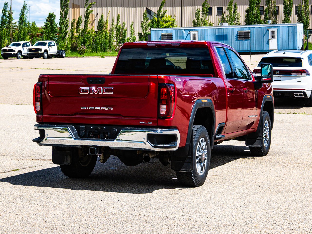 2024 GMC Sierra 2500HD 4WD Double Cab 149 SLE Red Sherwood Park - photo #12