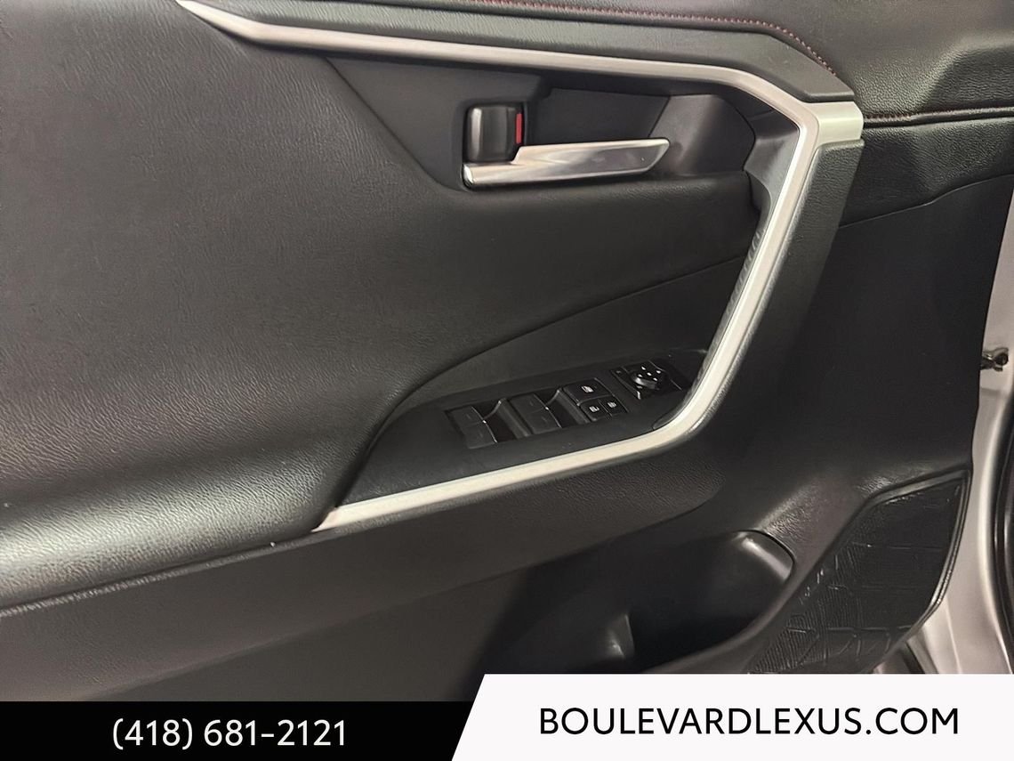 Toyota RAV4 Prime (PHEV) 19285A 2023 Argent Québec - photo #29