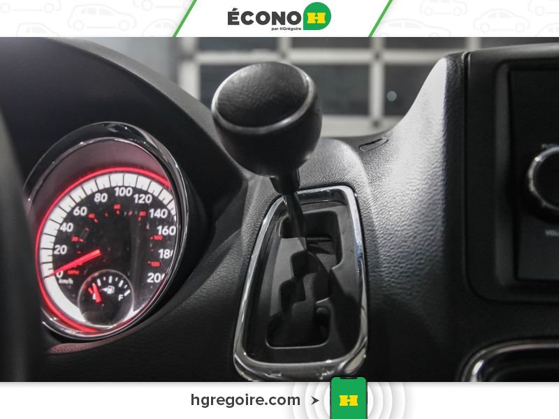 2019 Dodge GR Caravan White Blainville - photo #16