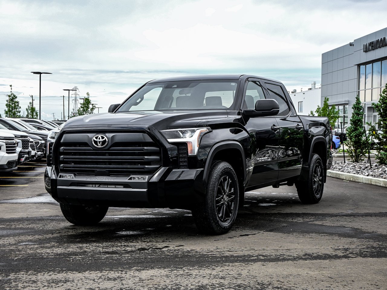 2025 Toyota Tundra 4x4 Crewmax SR Black Sherwood Park - photo #3