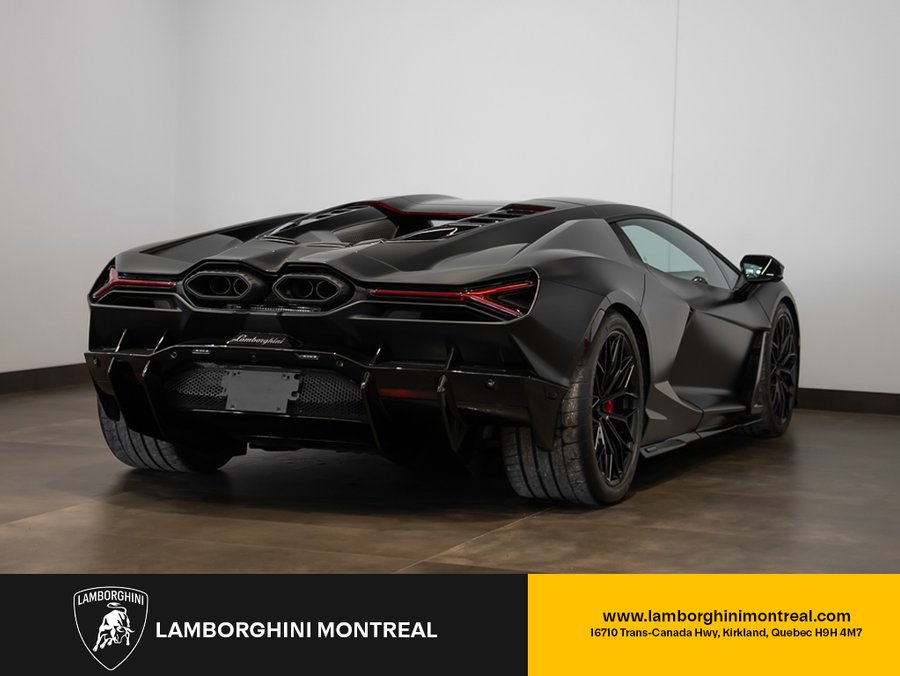 2024 Lamborghini Revuelto 2024 Black
