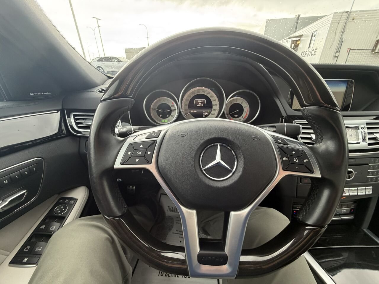 2016 Mercedes-Benz Classe-E E 400 4MATIC Blue Laval - photo #25