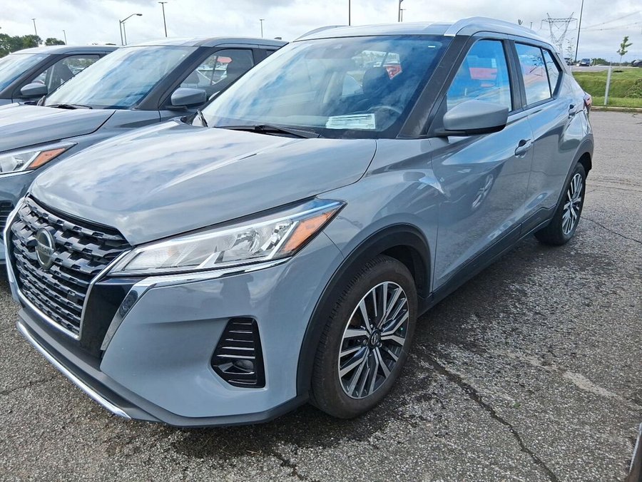 2021 Nissan Kicks SV TA 2021 Grey