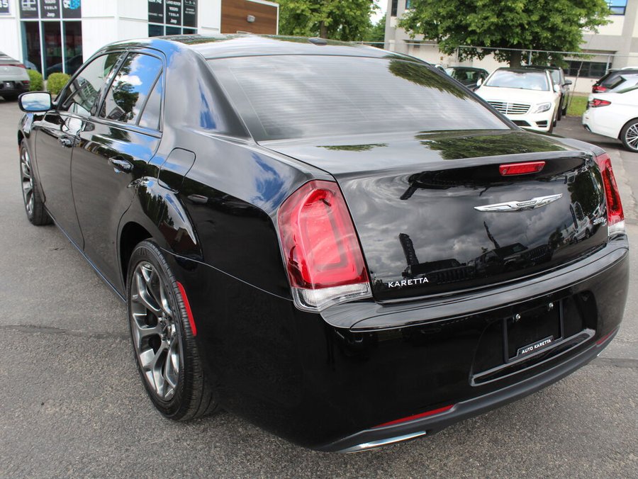 2016 Chrysler 300 2016 Black
