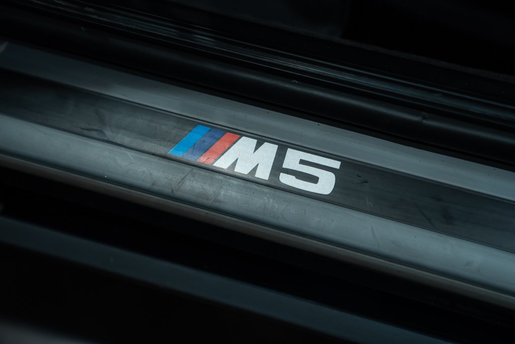 BMW M5 LOW KM! - $94500 USD 1992 Noir Montréal - photo #15