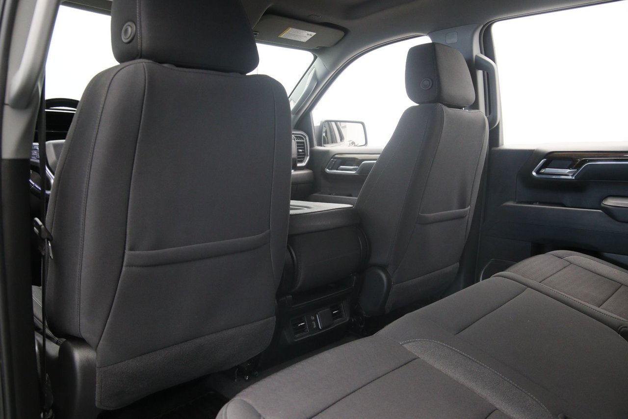 Chevrolet Silverado 1500 NIV 3GCUKDED7SG189713 2025 Gris Chicoutimi - photo #8