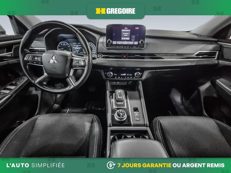 Mitsubishi Outlander 822335 | ES * AWD * Cam * Mags * Carplay * A partir de 0.9% 2022 Gris Laval - photo #23