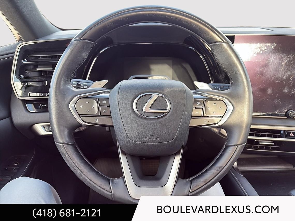 Lexus RX 601132 2024 Rouge Québec - photo #45