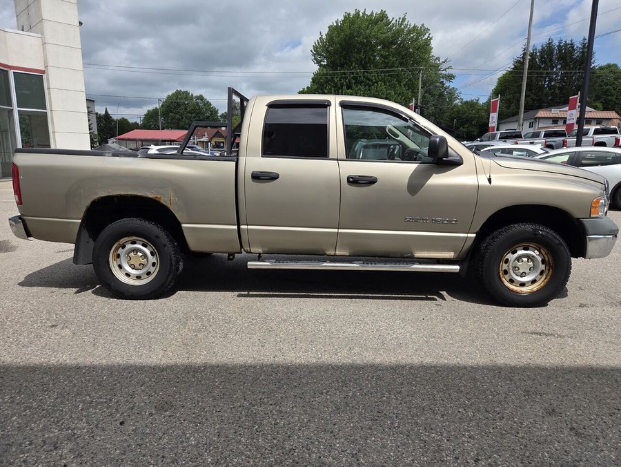 2005 DODGE RAM 1500 ST Beige