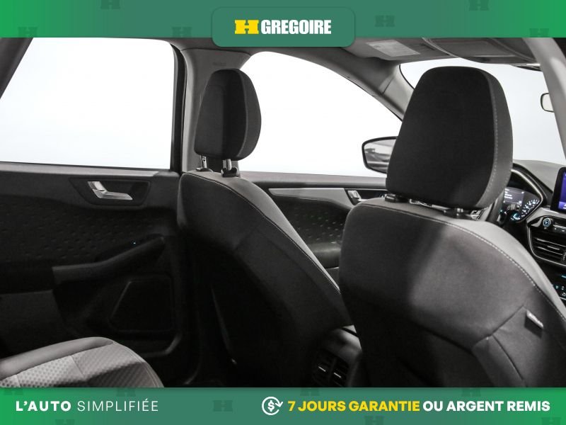 2020 Ford Escape White Laval - photo #25