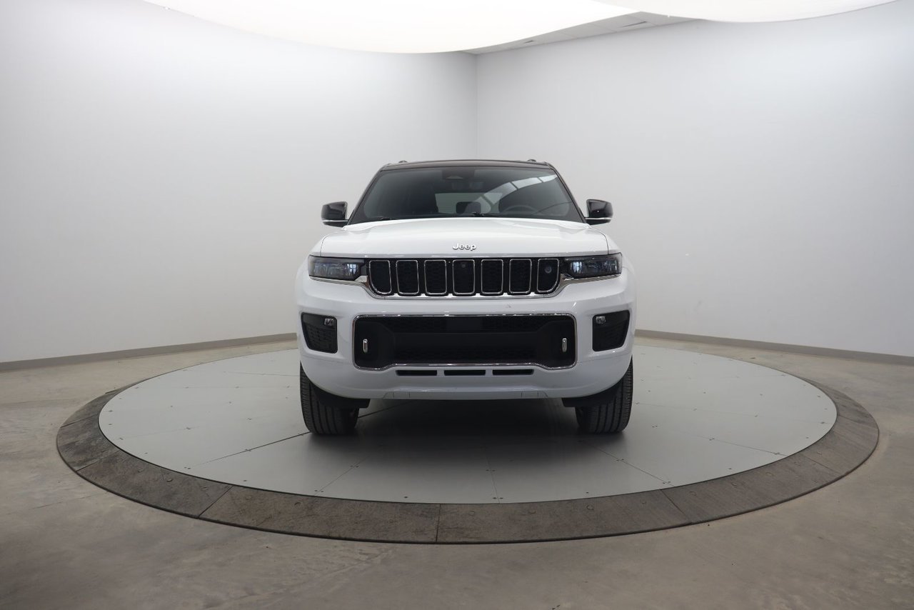 Jeep Grand Cherokee NIV 1C4RJHDG7P8804897 2023 Blanc Baie-Comeau - photo #1