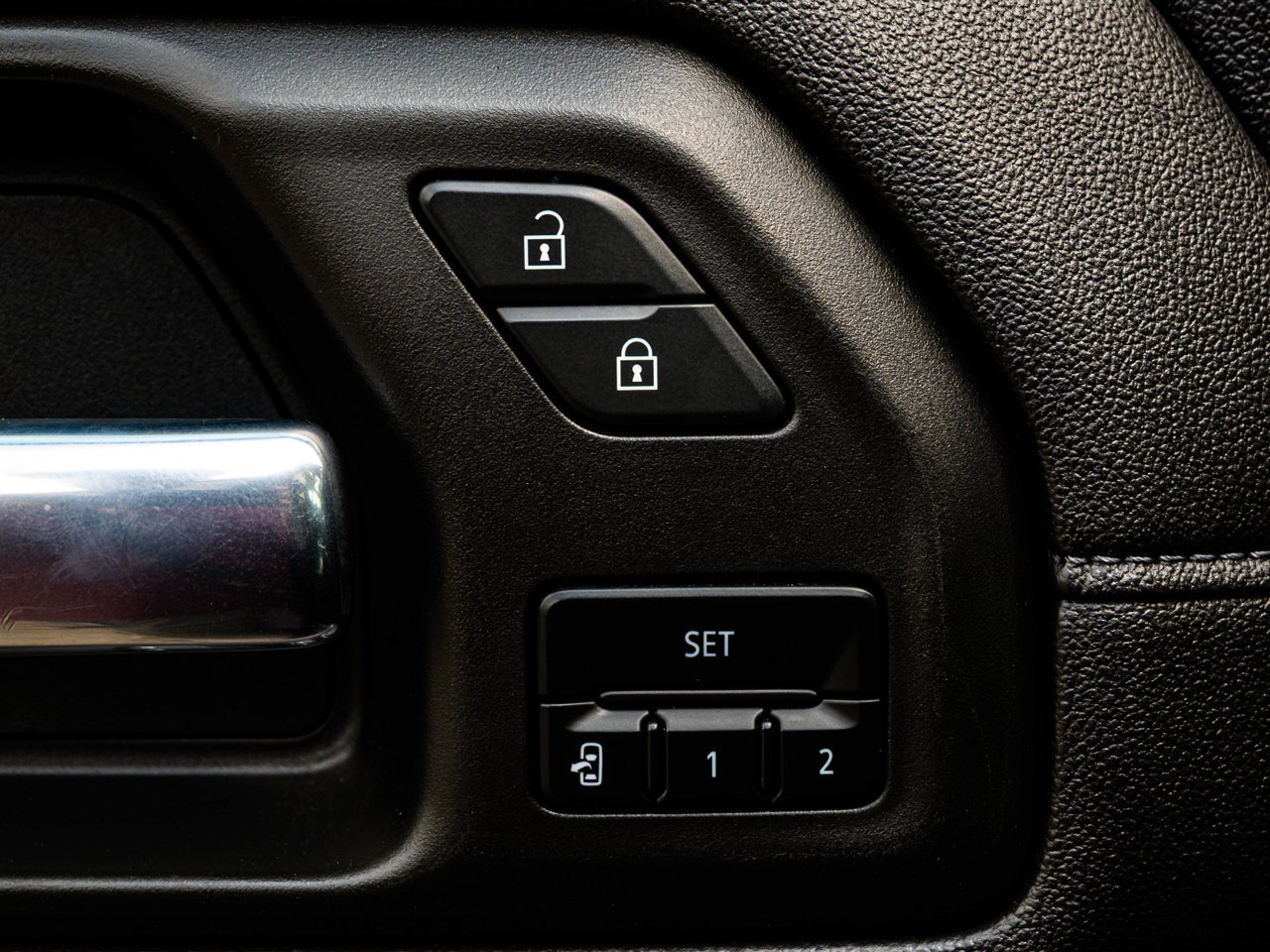2021 GMC Sierra 2500HD 4WD Crew Cab 159 Denali Black Sherwood Park - photo #21