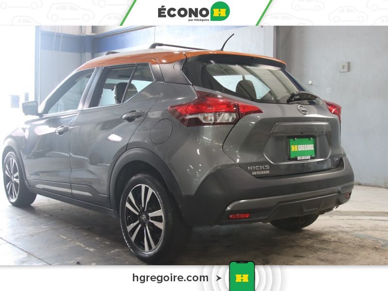 Nissan Kicks 2018 Gris Blainville - photo #4