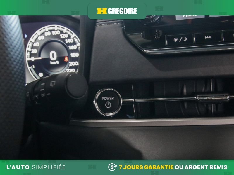 2025 Mitsubishi Outlander White Saint-Eustache - photo #16