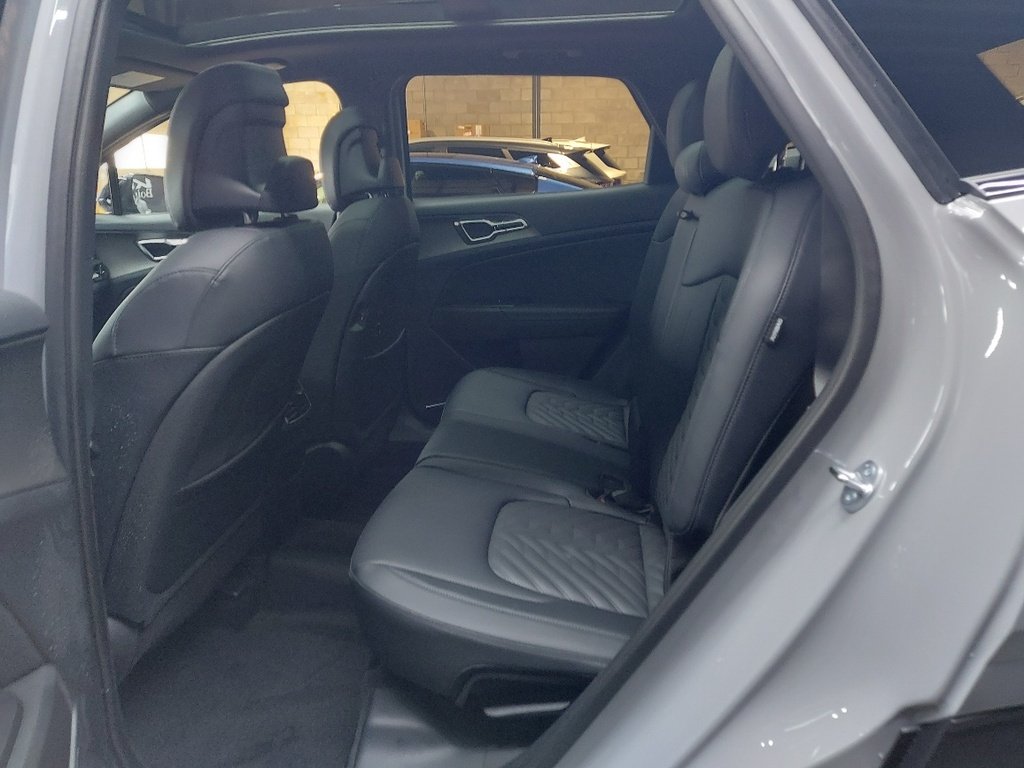 2026 KIA Sportage Grey Blainville - photo #8