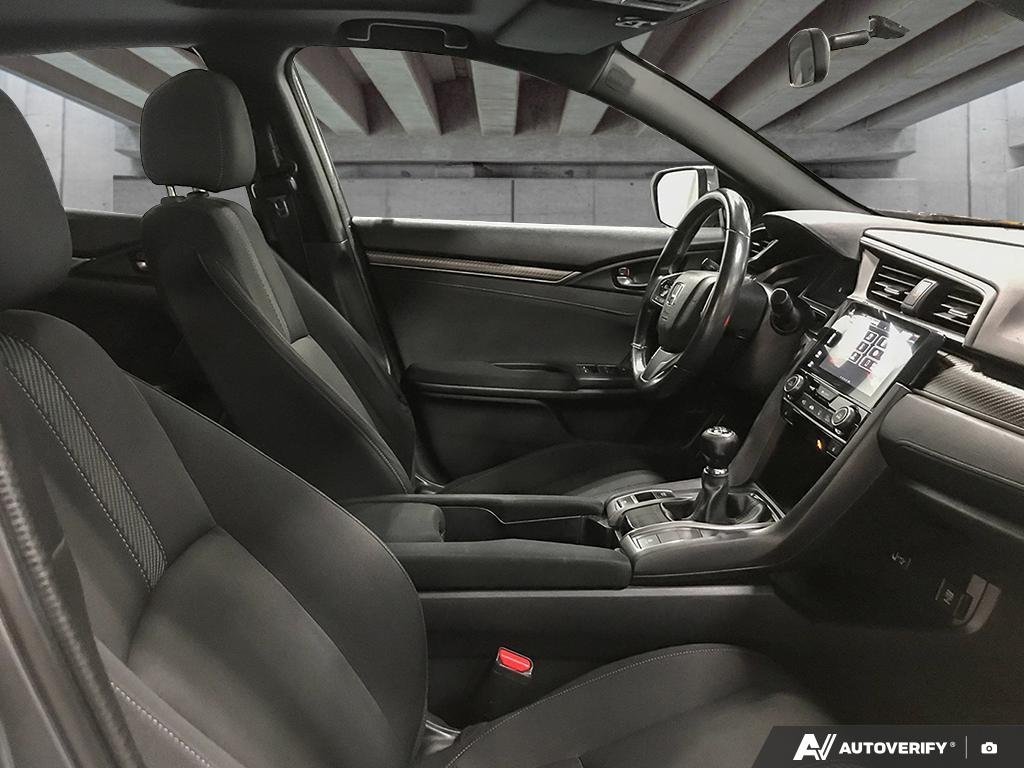 2017 Honda Civic Hatchback 2601276B | Sport Grey Edmonton - photo #21