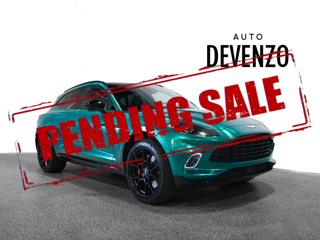 Aston Martin DBX 2022 Gris Saint-Eustache - photo #0