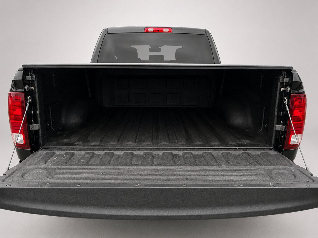 Ram 1500 Classic 2022 Noir Saint-Basile-le-Grand - photo #18