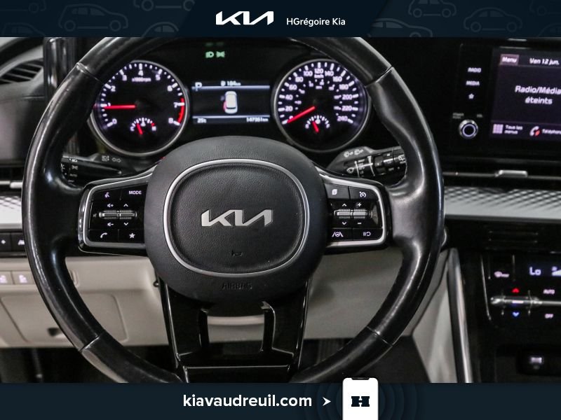 2022 Kia Carnival Grey Laval - photo #19