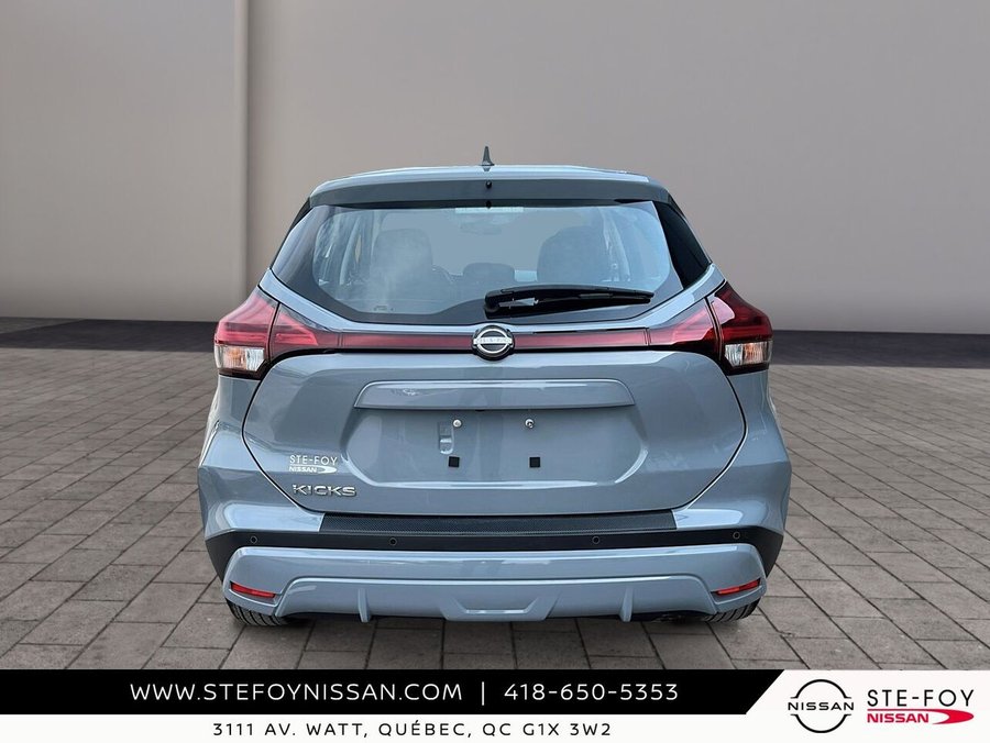 Nissan Kicks S TA S6771 2024 Gris
