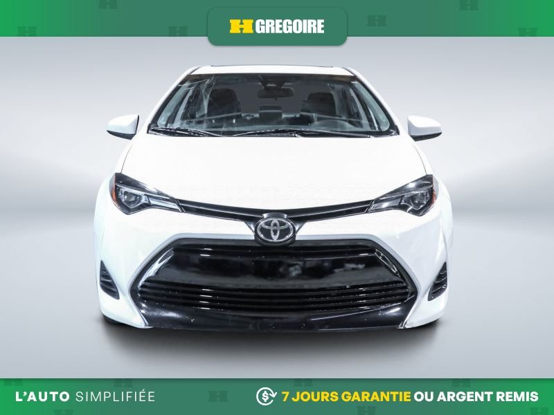 Toyota Corolla 2019 Blanc Saint-Eustache - photo #1