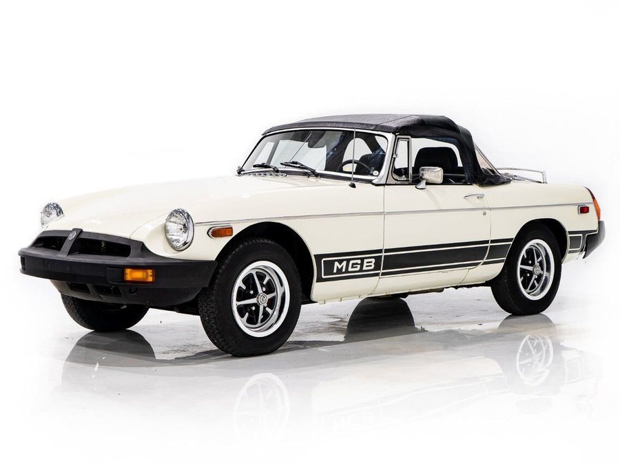 MG B 1979 1979 Blanc
