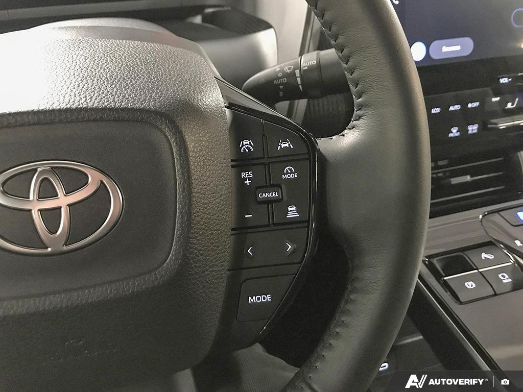 2025 Toyota bZ4X S2501170 | XLE White Edmonton - photo #14