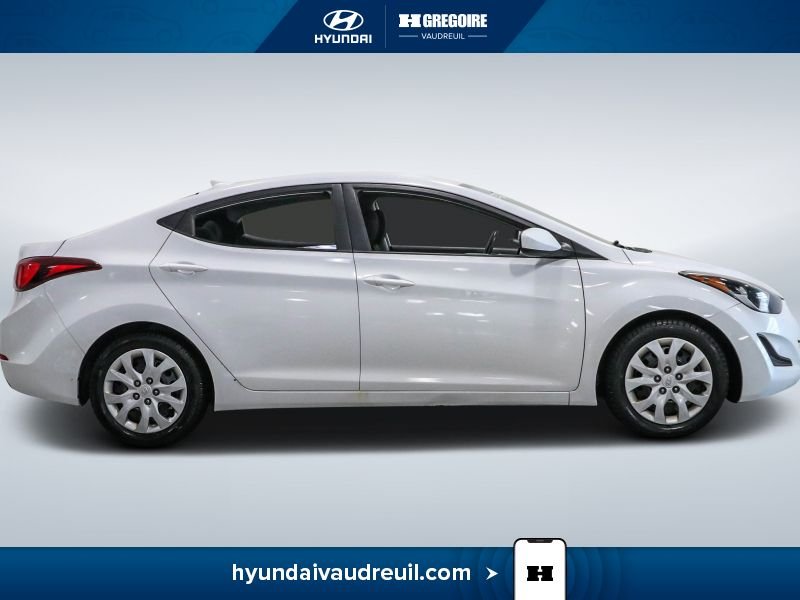 2016 Hyundai Elantra White Saint-Eustache - photo #12