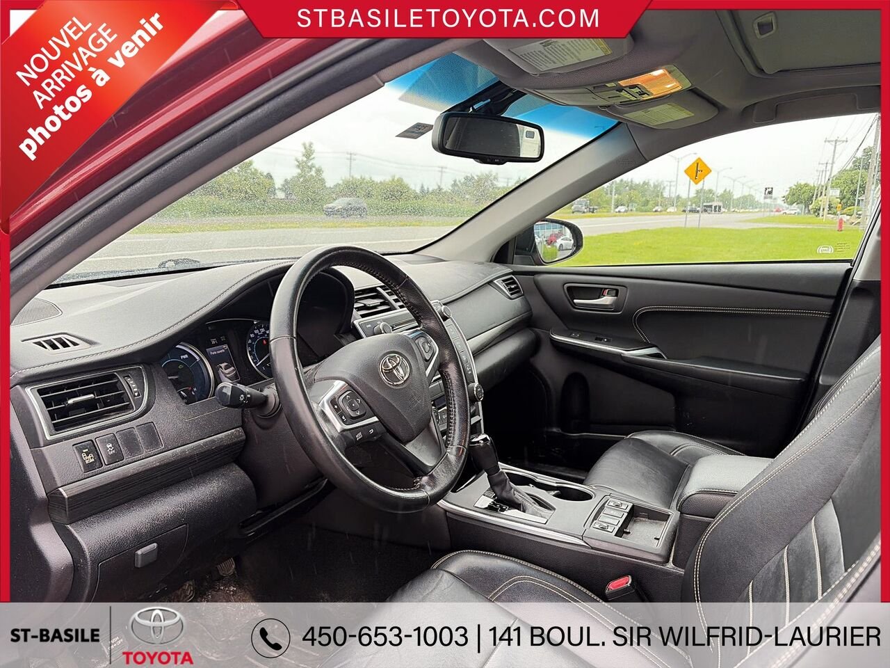 TOYOTA Camry Hybride 2015 Rouge Saint-Basile-le-Grand - photo #5