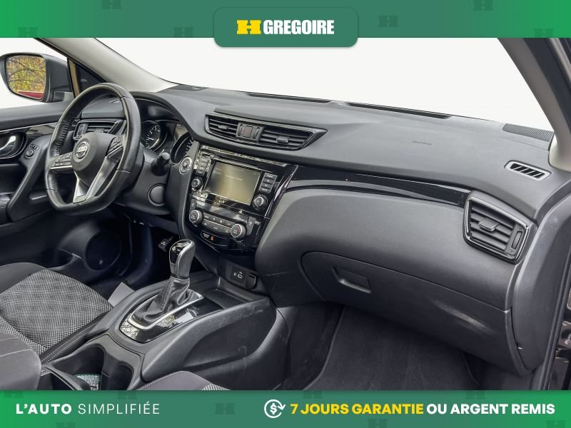 2019 Nissan Qashqai Black Saint-Eustache - photo #11