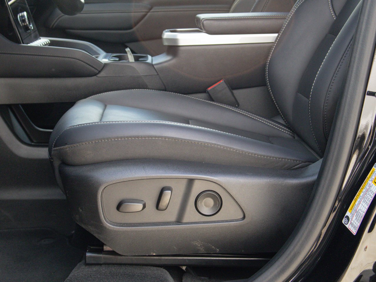 2026 GMC Terrain AWD 4dr Elevation Black Sherwood Park - photo #18