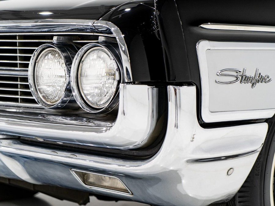 1962 Oldsmobile Starfire 1962 Black