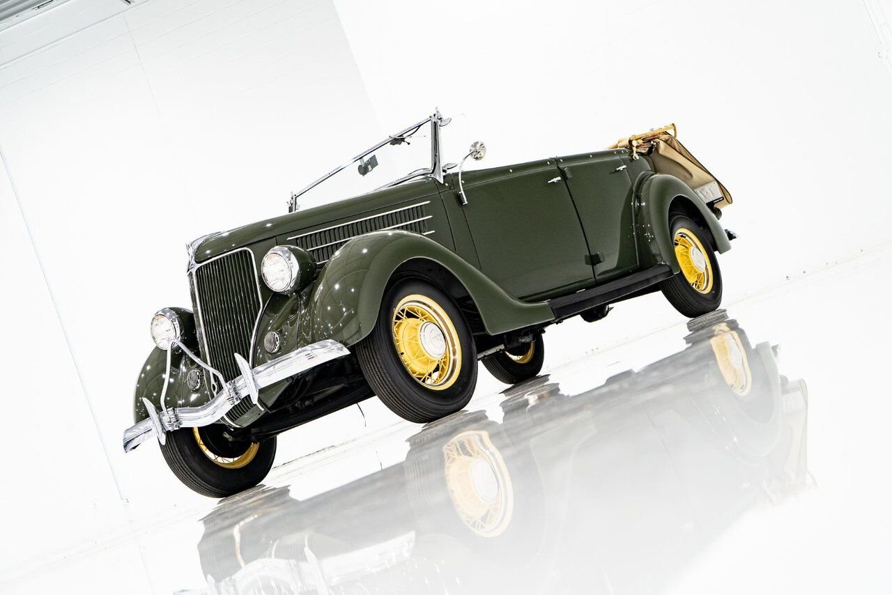 1936 Ford Model 48 Phaeton PRIX EN USD | Beautifully presented in original condition Green Montreal - photo #36