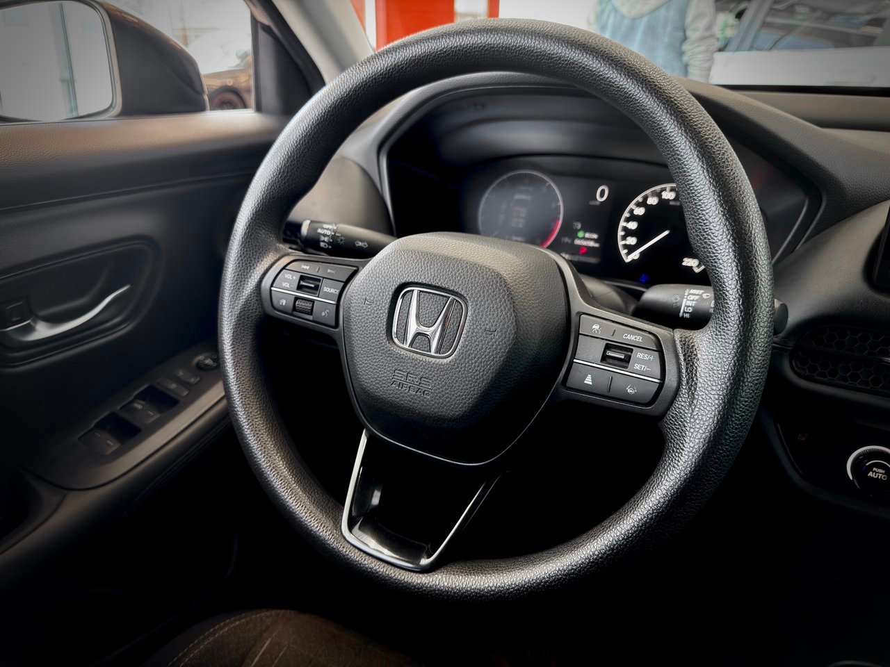 2024 Honda HR-V Black Notre-Dame-des-Prairies - photo #19